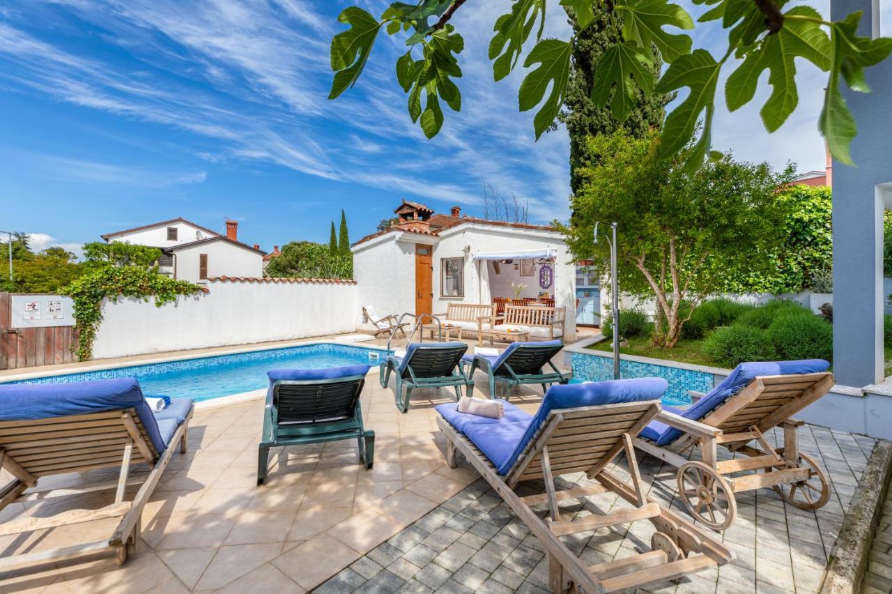 Nature & Sea Holiday Home With Pool Pula Exteriör bild