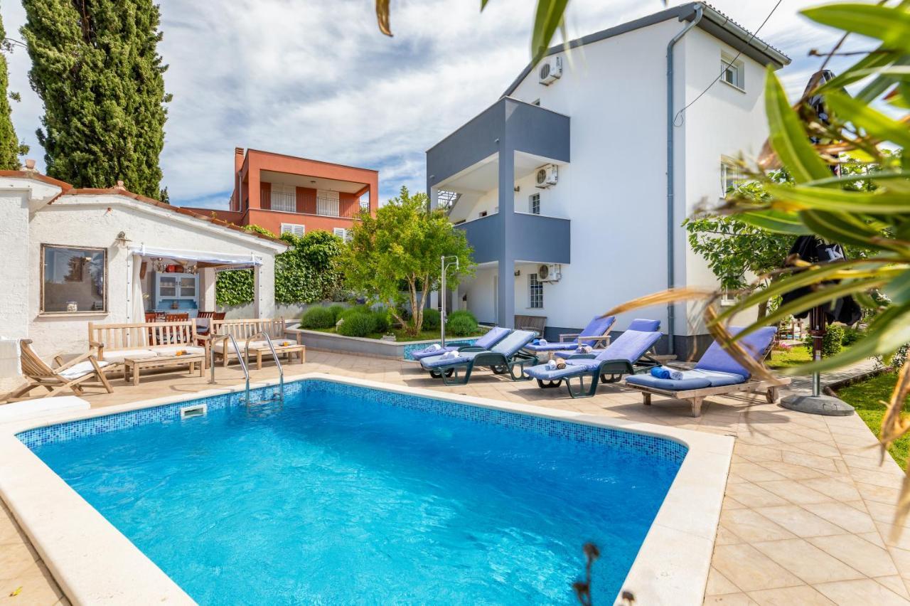 Nature & Sea Holiday Home With Pool Pula Exteriör bild