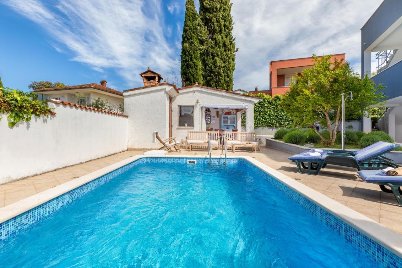 Nature & Sea Holiday Home With Pool Pula Exteriör bild